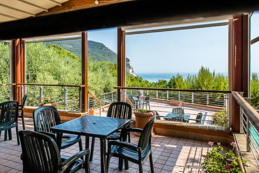 Camping Village Internazionale Sirolo Exterior photo